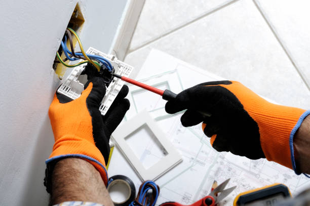 Best Emergency Electrical Repair Services  in Coshocton, OH